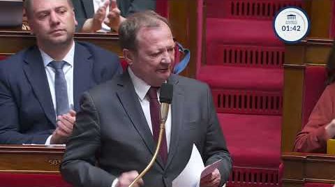 "Allez-vous tolérez longtemps que CNews demeure une zone de non-droit où la loi est bafouée ?"