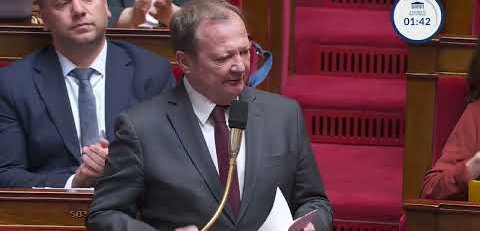 "Allez-vous tolérez longtemps que CNews demeure une zone de non-droit où la loi est bafouée ?"