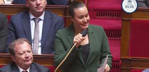Budget : "Votre choix se dessine clairement, celui de s'attaquer aux plus pauvres !"