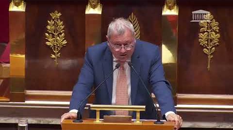 "Votre budget est la preuve que vous n'avez ni écouté, ni entendu le cri qui monte du pays !"